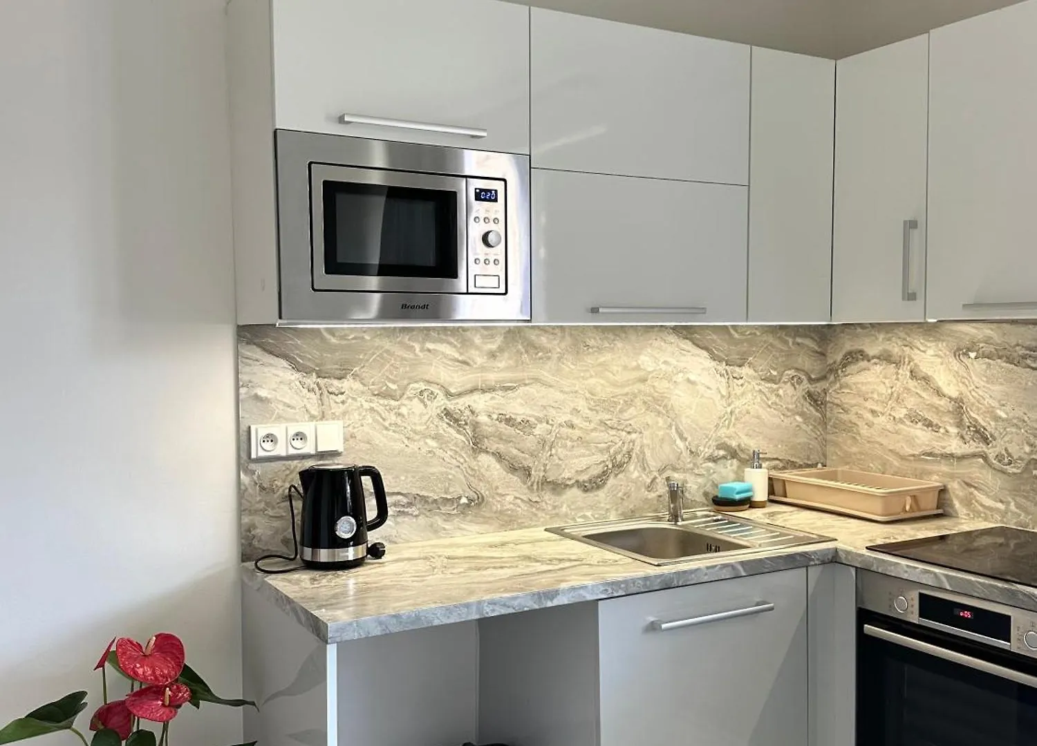 Cozy Apartment Near Prague Centre