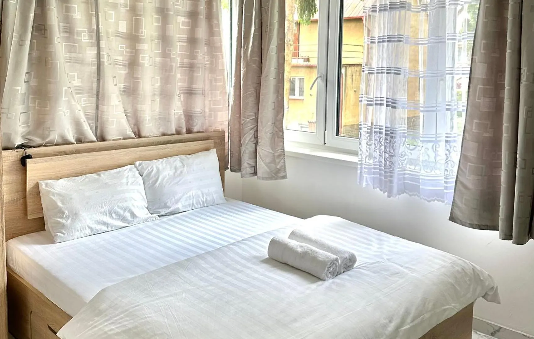 Cozy Apartment Near Prague Centre